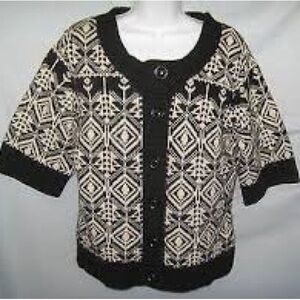 Jillian Jones Vintage Geometric Pattern, Short Sleeve, Lambswool Sweater